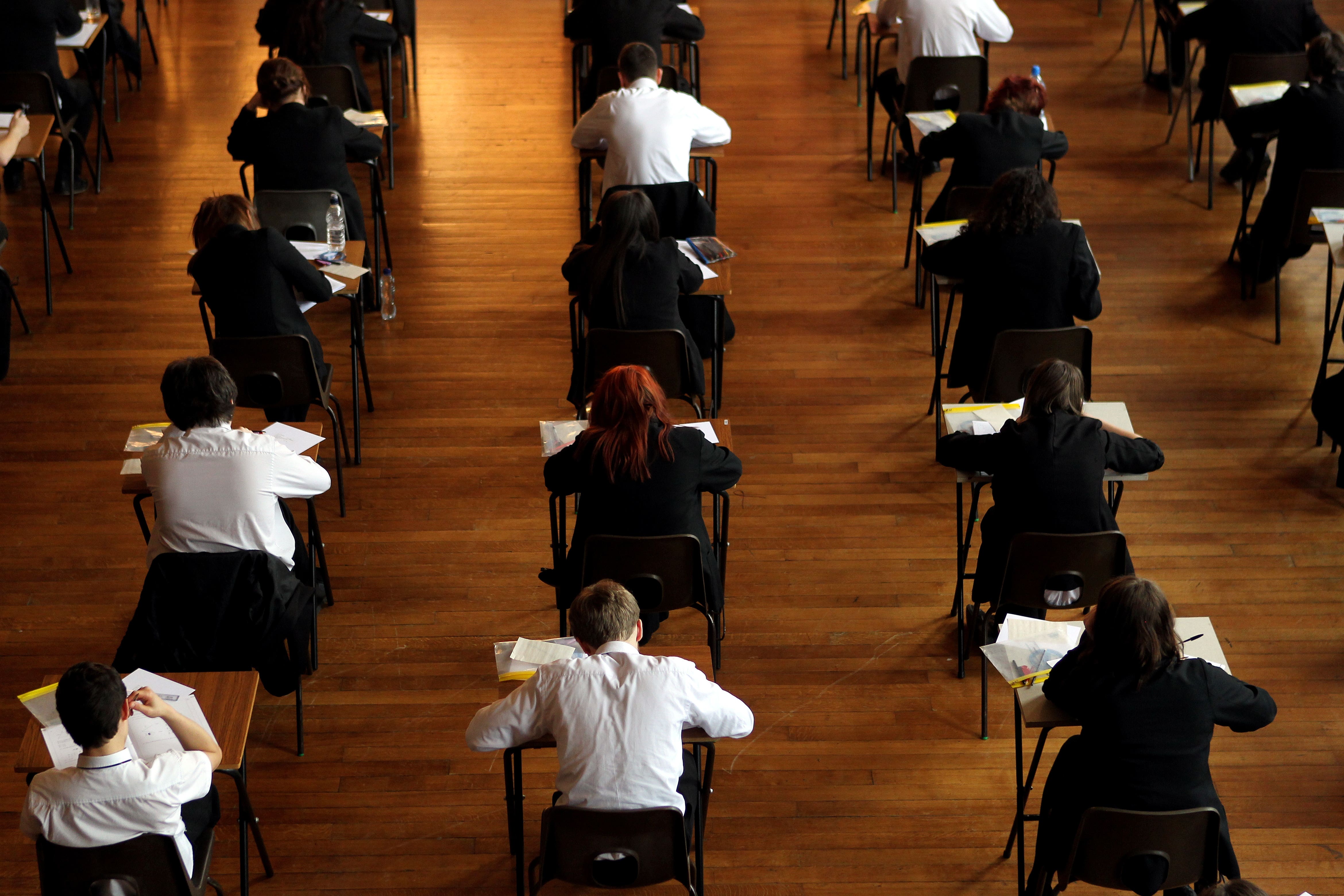GCSE cohort receiving results ‘undoubtedly affected by Covid disruption’