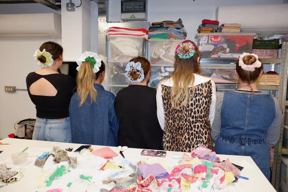 Lydia Bolton's scrunchie workshop