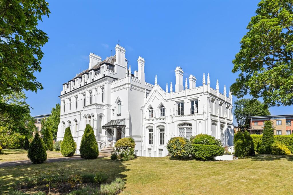 What £1 million buys you throughout London — from a Stoke Newington 'shed' to a Maida Vale mews