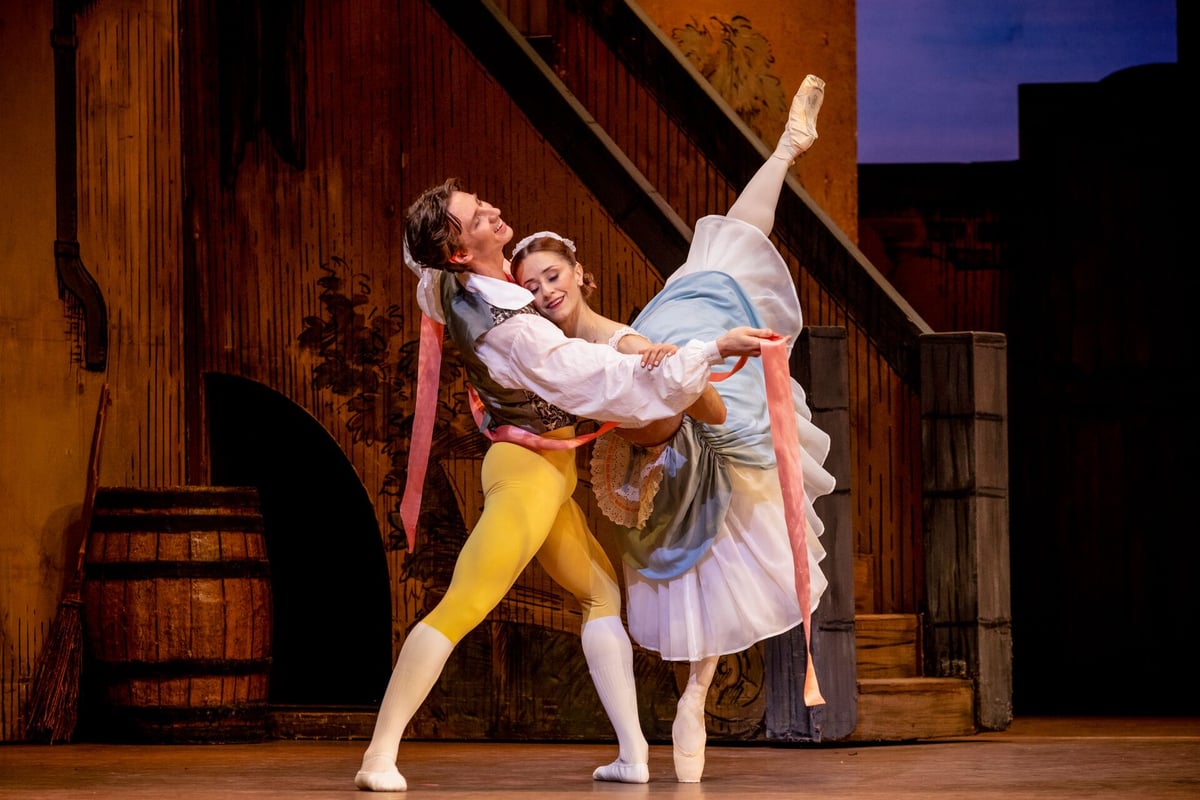 La Fille mal gardée at the Royal Ballet review: a real live pony on stage? Five stars!