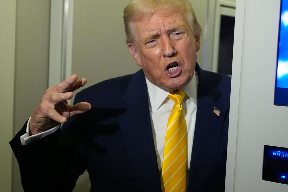 Trump vows to sue BBC for up to $5bn over edited Panorama clip