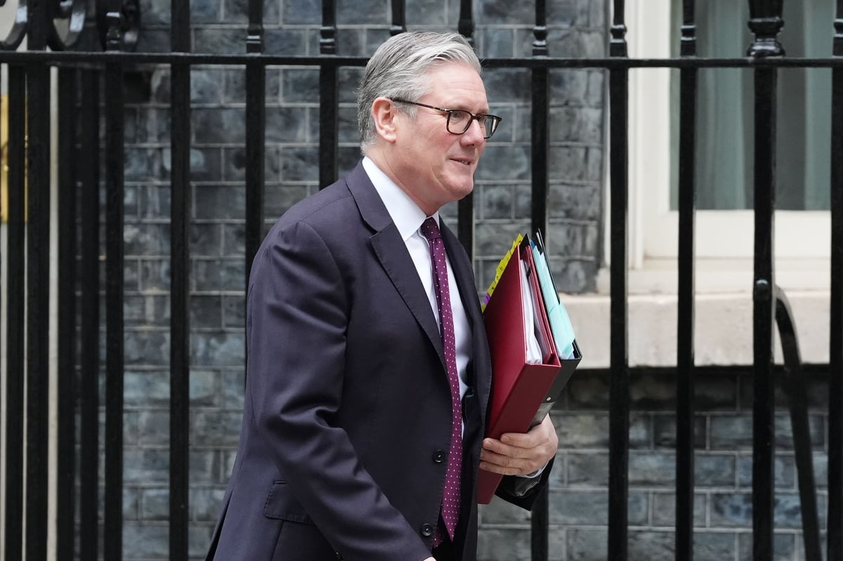 PM vows ‘no let-up’ on easing cost of living in new year pitch to voters