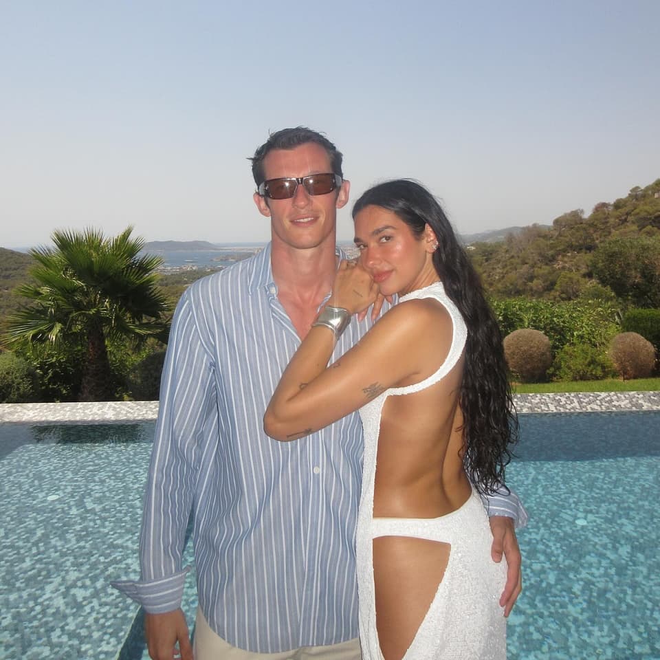 Callum Turner & Dua Lipa