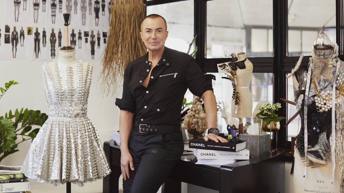 Julien Macdonald Returns to London Fashion Week
