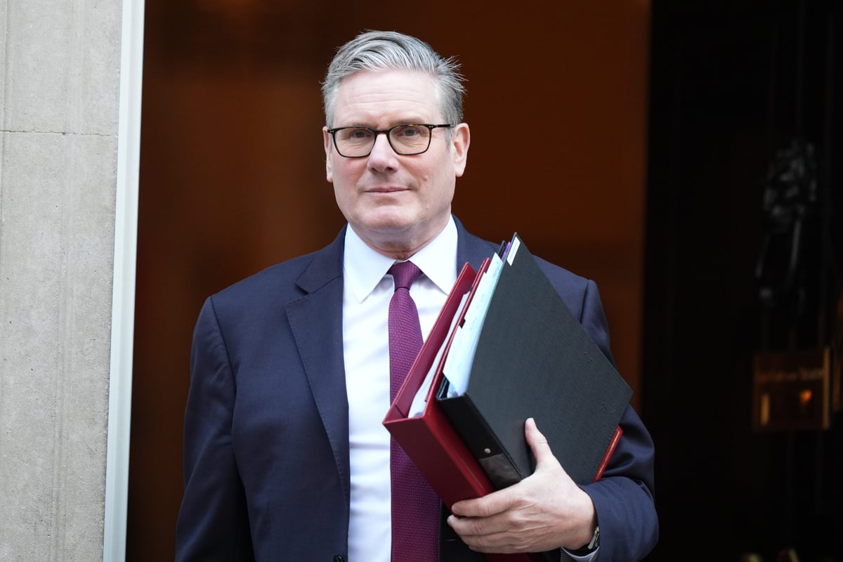Starmer to meet business leaders amid Hormuz blockade