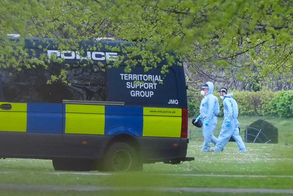 <p>Police in Kensington Gardens, central London, investigating whether items found near the Israeli embassy are linked to a video which was posted online claiming it was going to be attacked. The Metropolitan Police said there was an increased police presence in Kensington Gardens as officers in protective clothing investigated a number of discarded items and have urged people to avoid the area while they carry out their work. Picture date: Friday April 17, 2026.</p>