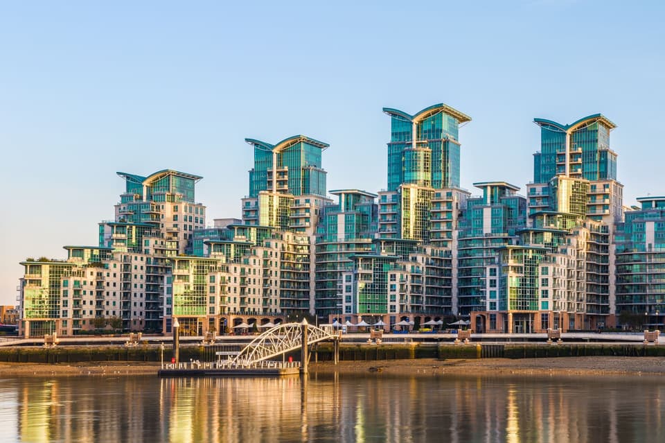 St George Wharf complex