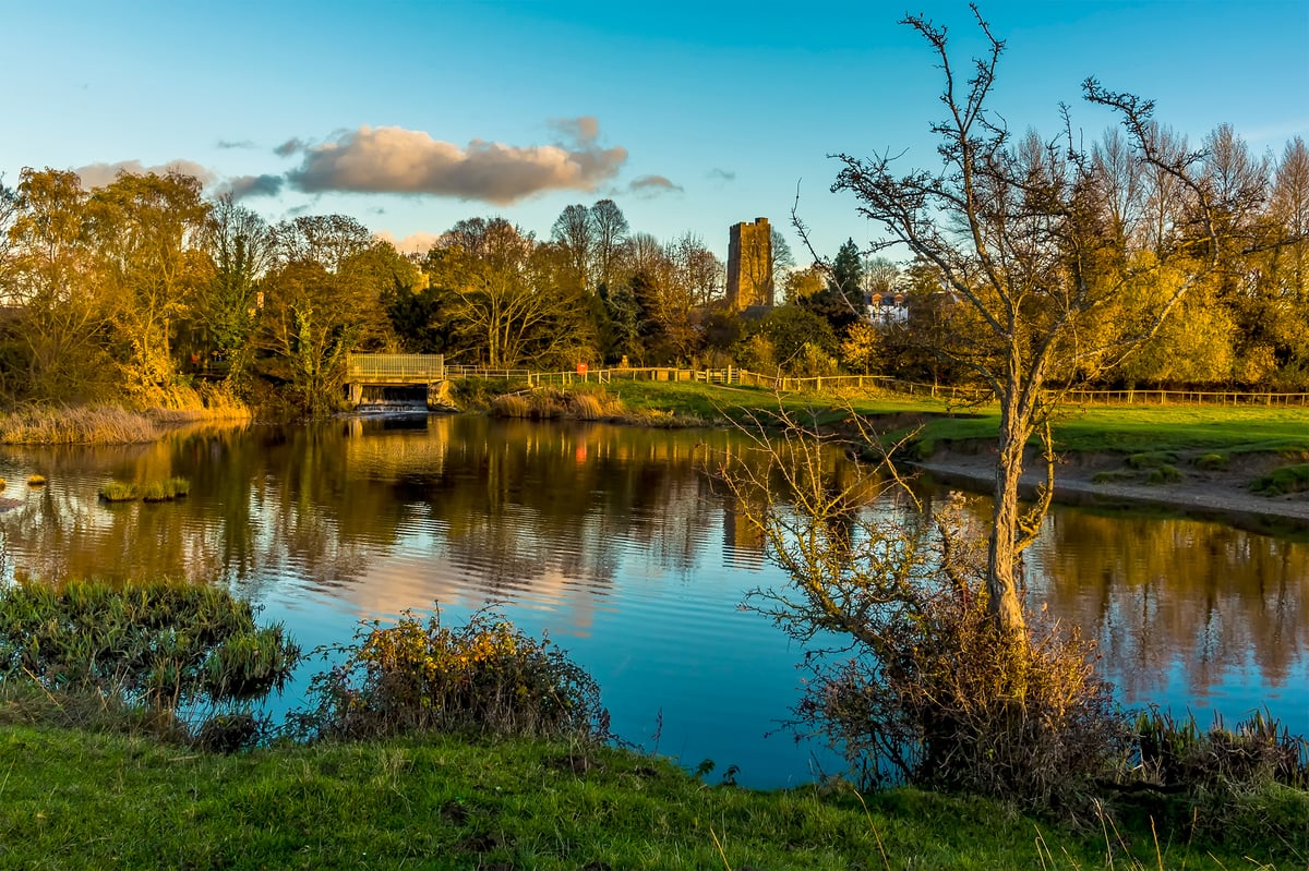 Travel guide to the Stour Valley, Suffolk and Essex: Make hay in Constable country
