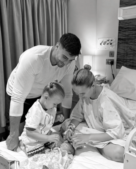 Molly-Mae Hague welcomes second child with Tommy Fury: 'Then there were 4'