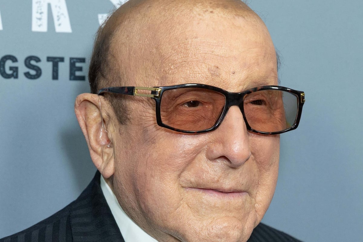 Clive Davis: Music mogul who launched Whitney Houston’s career dies aged 94
