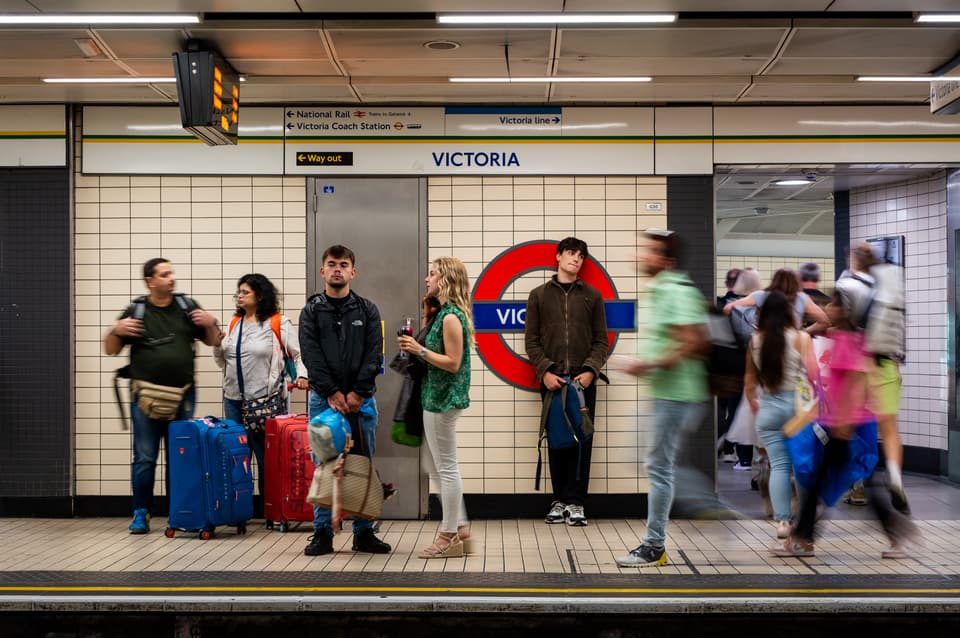 <p>LONDON, ENGLAND - SEPTEMBER 07: Members of the public wait on the platform at London Victoria underground station on September 07, 2025 in London, England. London Underground workers have begun a strike that impacts most of the network, with limited or no services running on the Tube and DLR between Sunday and Friday. Members of the Rail, Maritime and Transport union (RMT) voted to strike after failed negotiations with Transport for London (TfL) over pay and working conditions. (Photo by Ben Montgomery/Getty Images)</p>