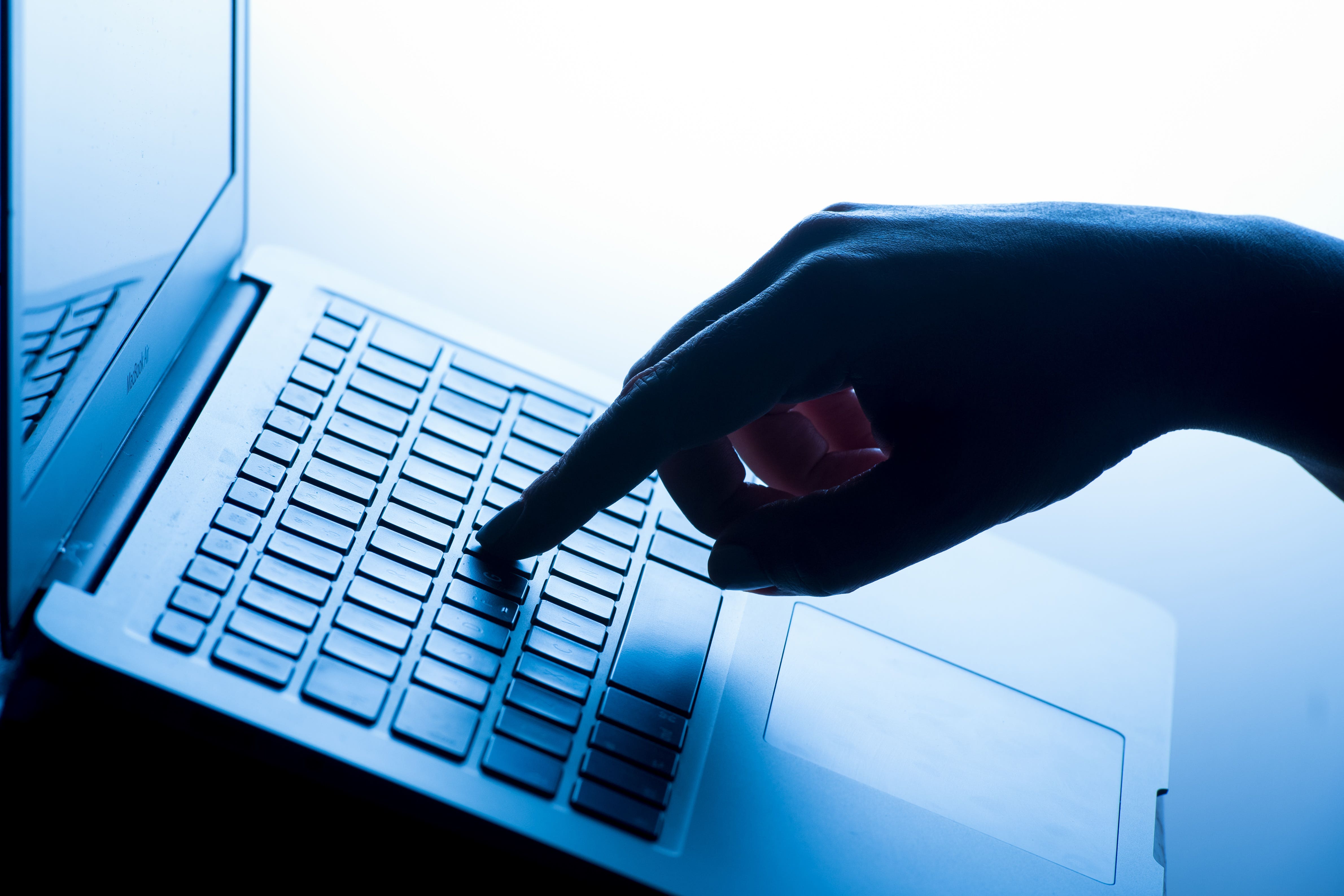Holiday scam warning after bank records jump in total customer losses