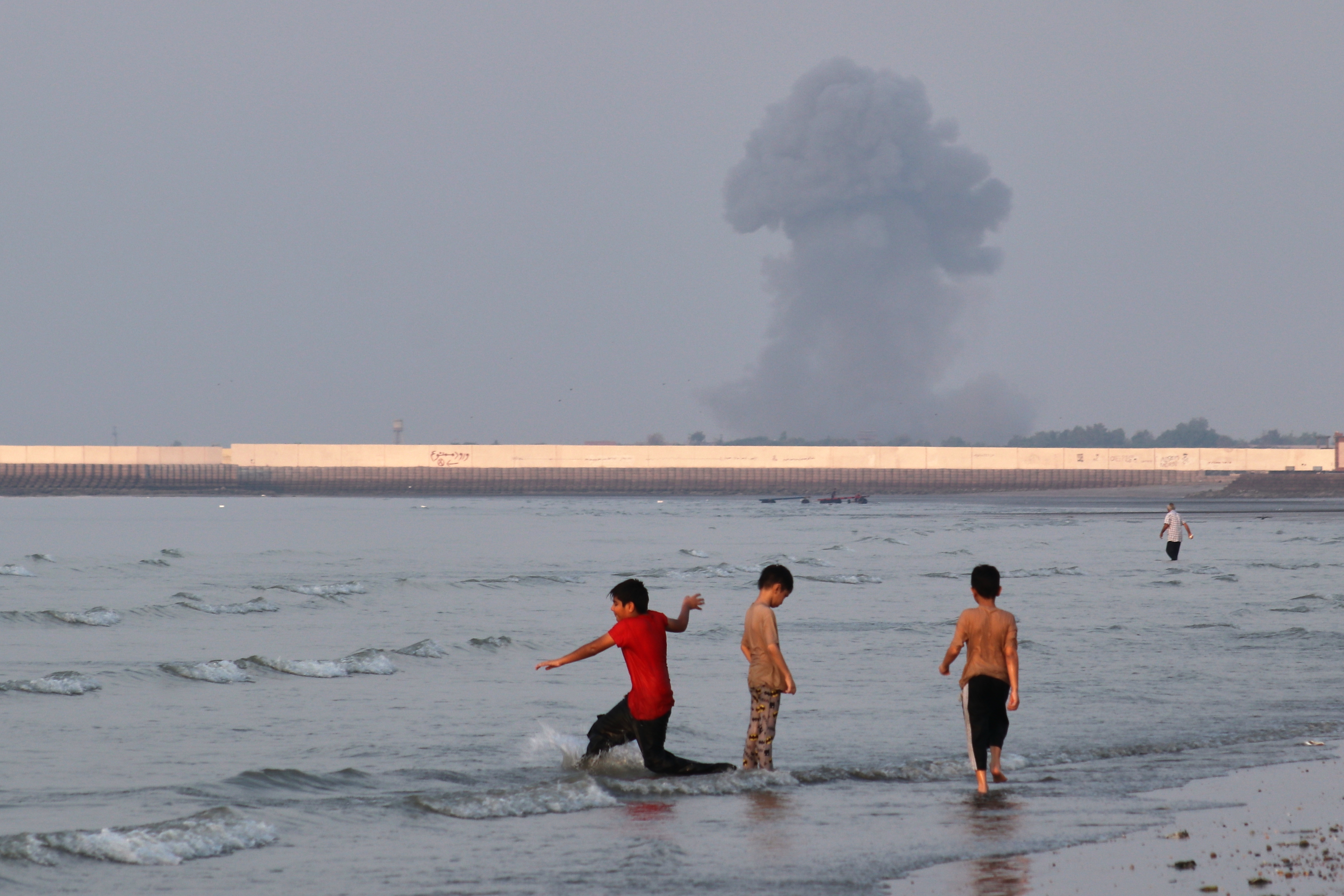 US military intercepts ships trying to run reimposed naval blockade of Iran