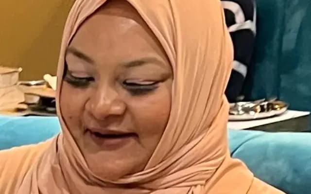 <p>Shally Rahman</p>