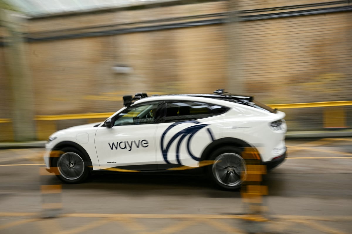 Ministers urged to give TfL final say on driverless taxis as London rollout looms