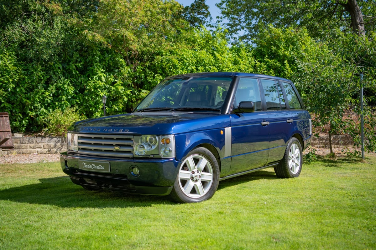 George Michael’s Range Rover Vogue heads under the hammer at auction