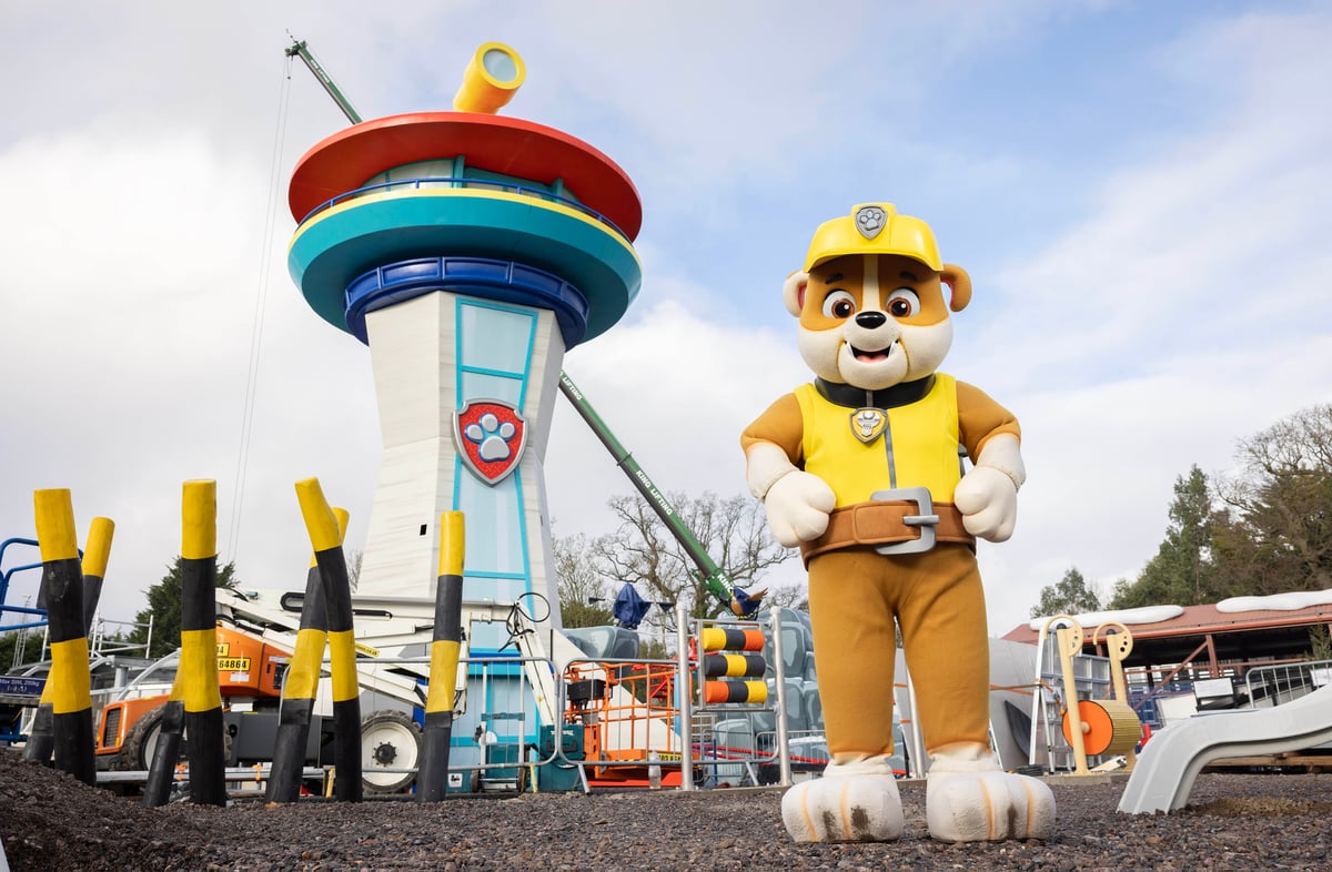 Chessington World of Adventures closes after burst water main cuts supply