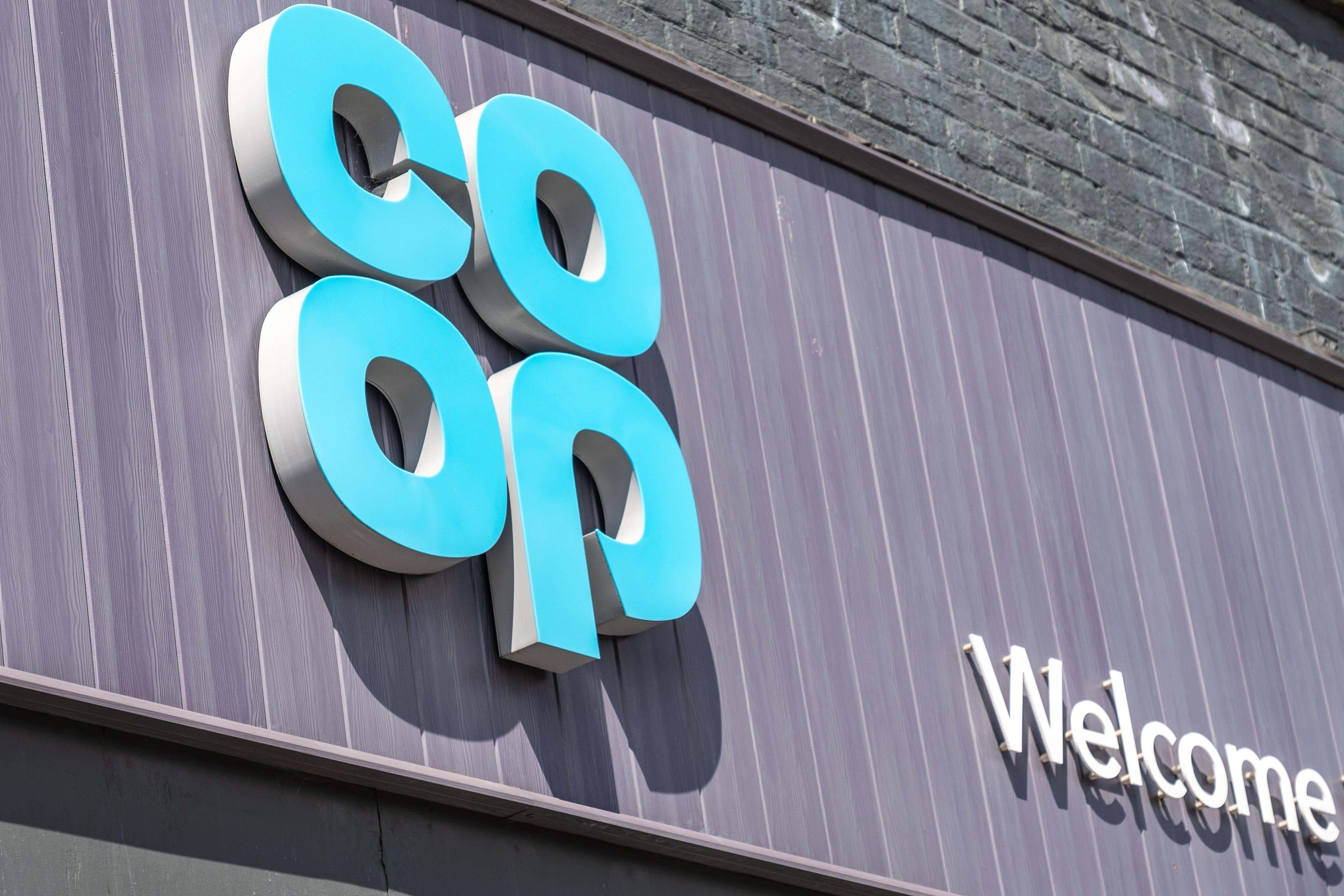 Co-op Group chairwoman Debbie White to step down