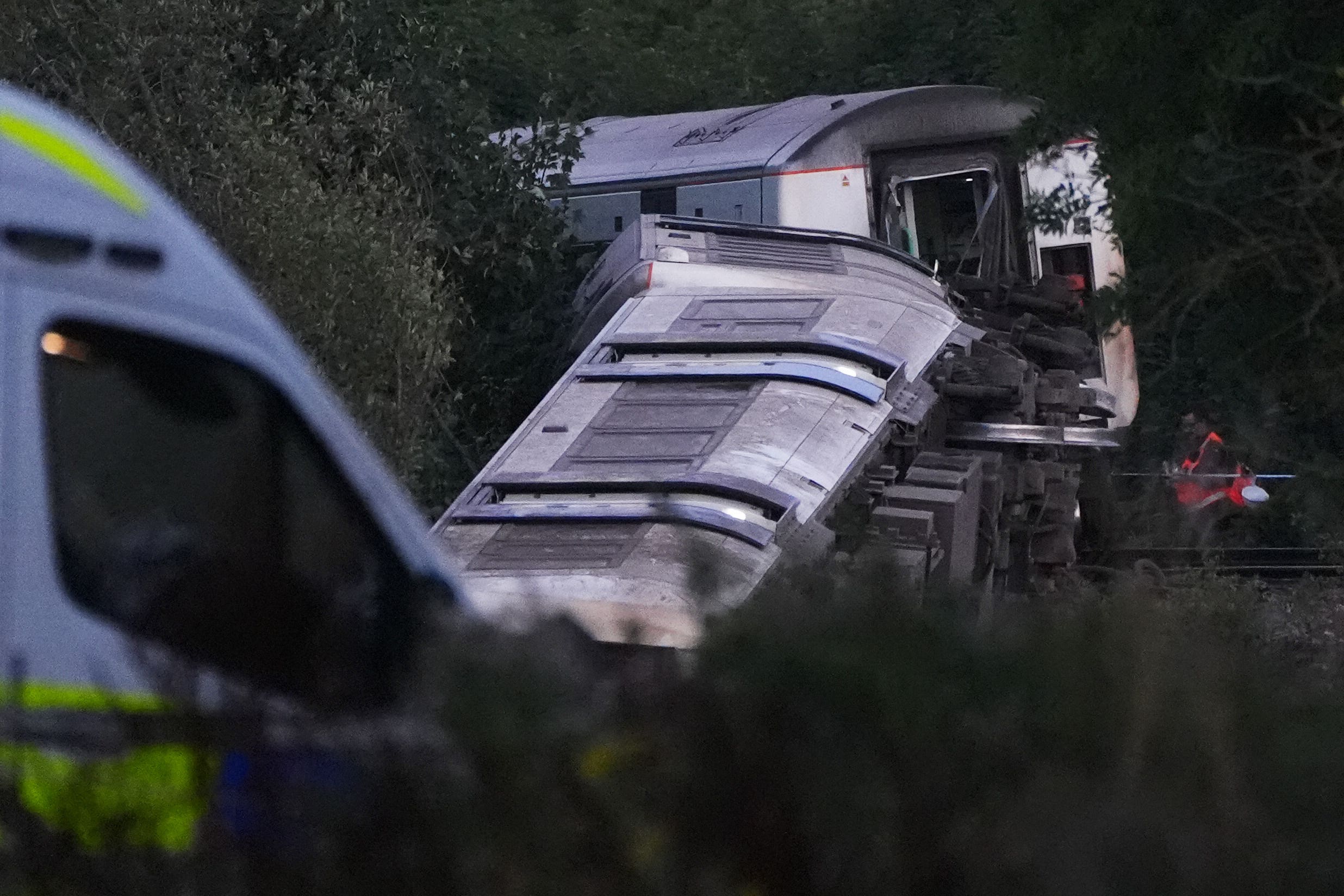 Two people seriously injured after train with 150 on board derails