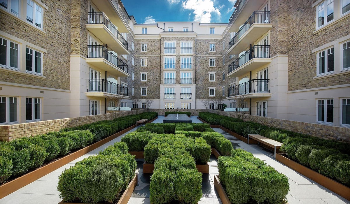 Hurlingham Walk: Fulham's new modern mansion flats come with landscaped courtyards, large balconies and porterage | Homes and Property