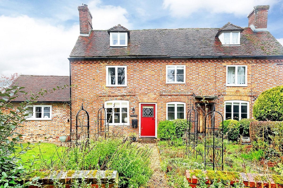 Bespoke billeting: Kentish cottage for sale with "eco-pod" holiday let, near Ashford's fast train links to London and beyond | Homes and Property