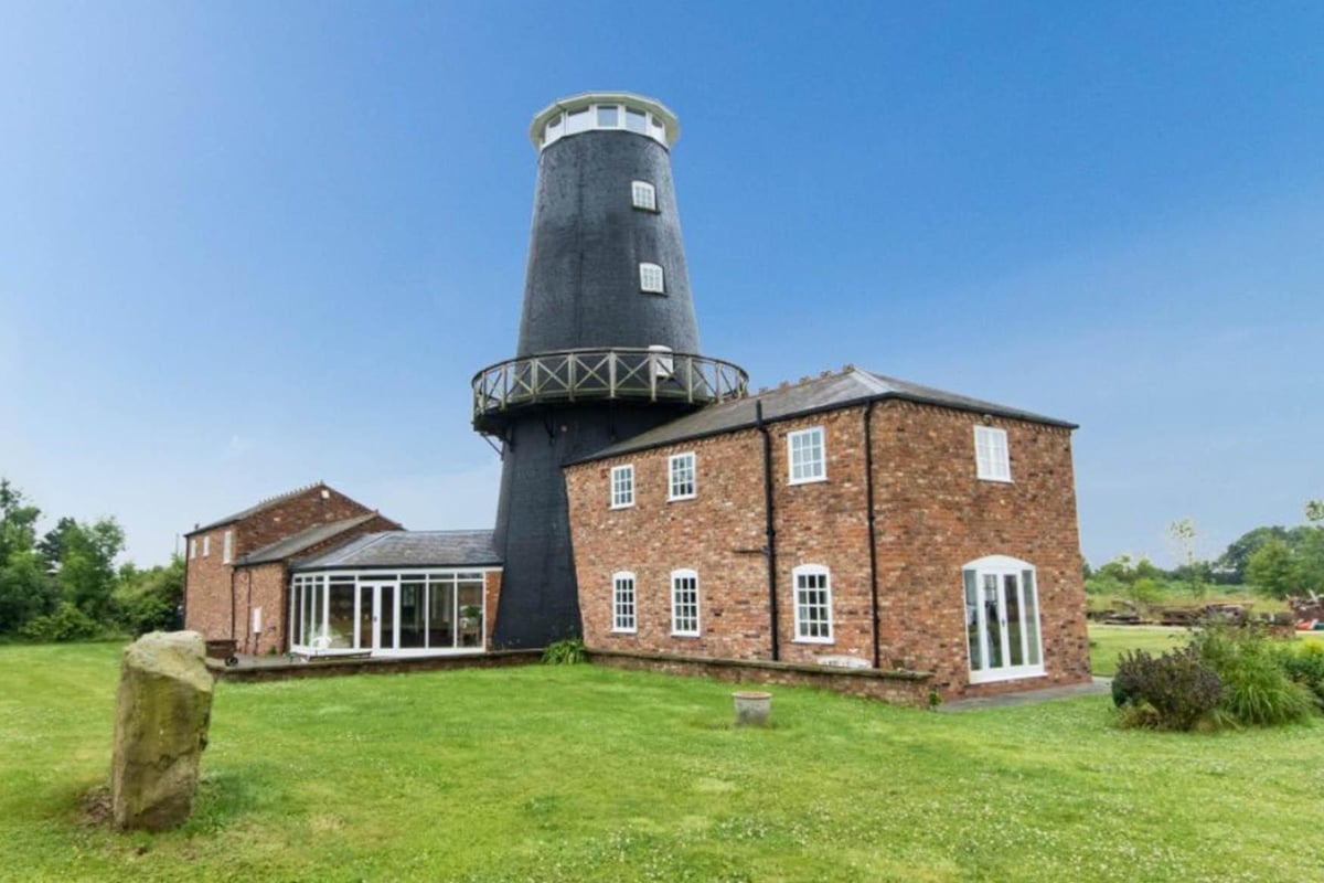 View from the top: Lincolnshire ‘cottage’ wrapped around a Grade II-listed converted mill with observation room, for sale for £900k | Homes and Property