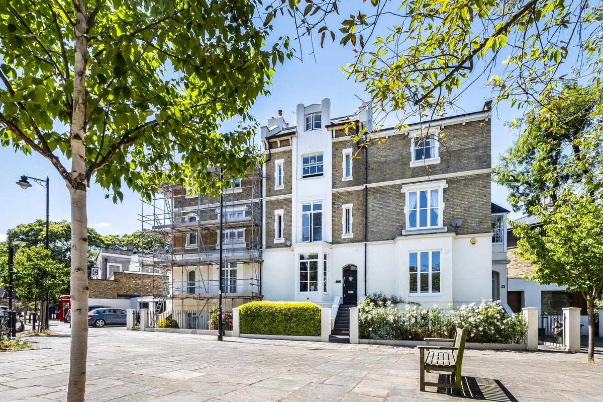 Photocall ready: Islington townhouse looks magazine cover ready with smart home gadgets across five fabulous floors | Homes and Property