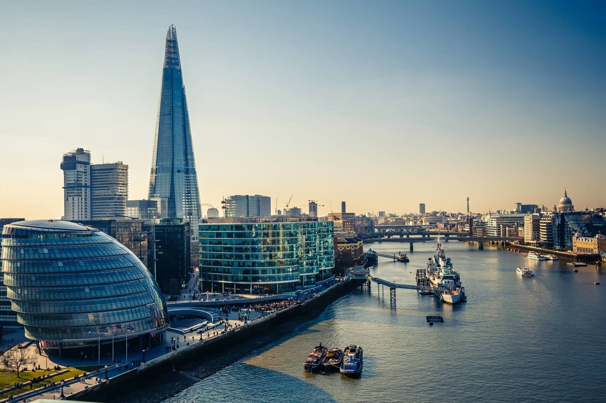 House prices in London: asking prices see growth for first time in two years | Homes and Property