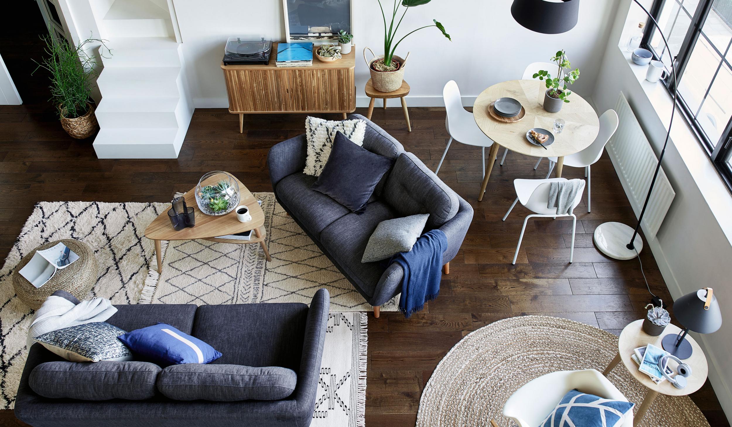 How to choose the right rug for a room according to interiors experts