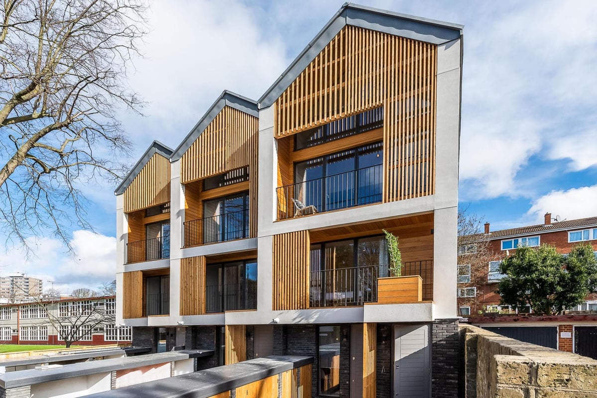 Alpine style living in London: split-level apartment close to Richmond Park for sale in SW15 | Homes and Property