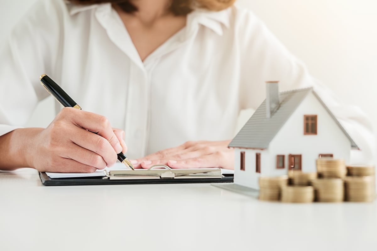 Service charge payments: how can I check my managing agent is charging me the right amount for my leasehold flat? | Homes and Property