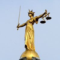 ‘Super-rich should not receive legal aid’ say law advisers