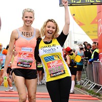 Marathon finish for blinded officer