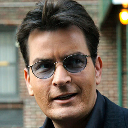 Charlie Sheen hosts wild party with 'revolving door' of porn stars | London Evening Standard