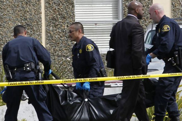 Gunman in Oakland college rampage tells students: 'Get in line and I'm going to kill you all' | London Evening Standard
