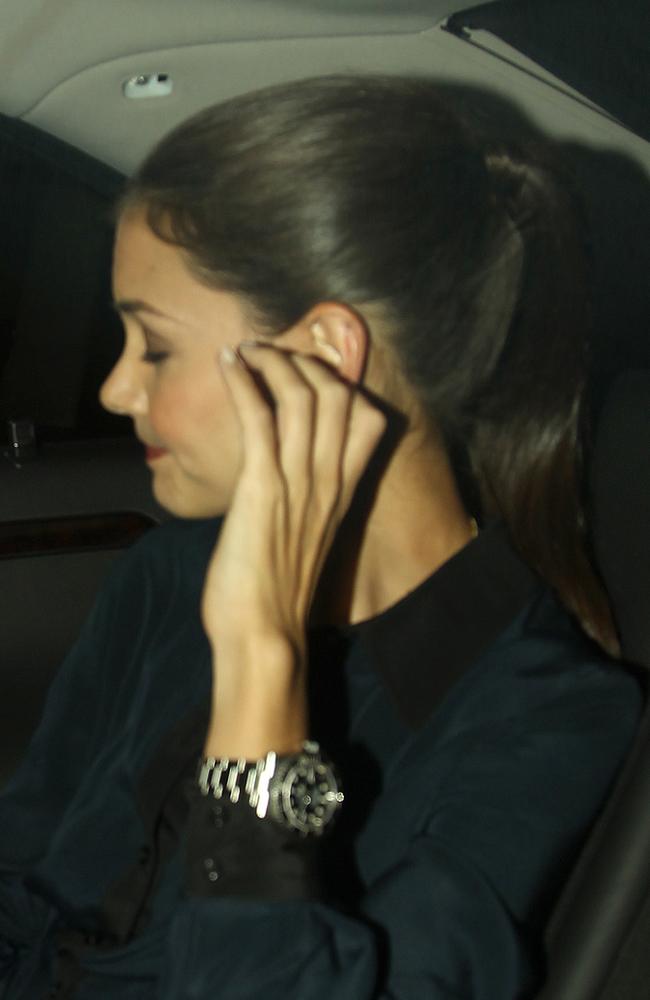 Katie Holmes steps out without her wedding ring after she faced losing Suri to Scientology | London Evening Standard