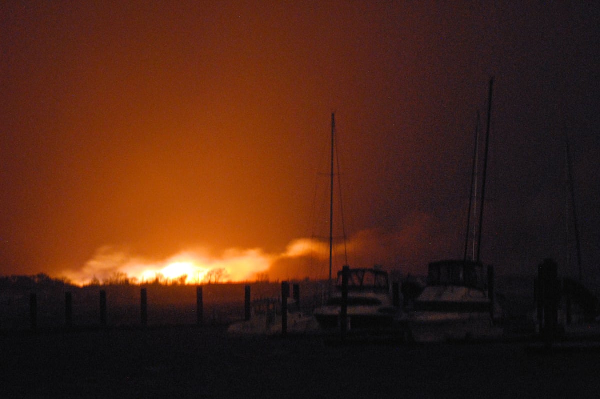 VIDEO: Blaze in Queens destroys 50 homes | London Evening Standard