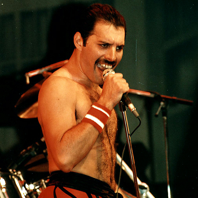 Is Freddie Mercury laid to rest in Kensal Green Cemetery?