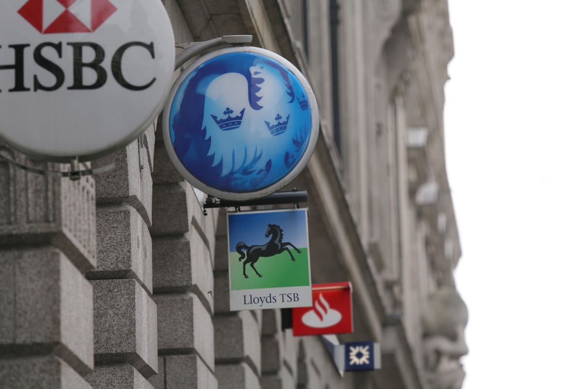 Rush to change bank accounts as 89,000 use 'hassle-free' service in a month | London Evening Standard