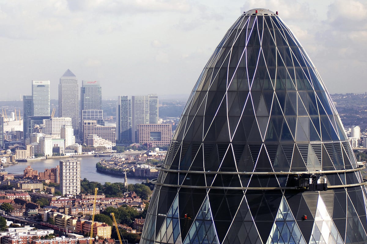 UK nears ‘escape velocity’ as services grow to six-year high | London Evening Standard