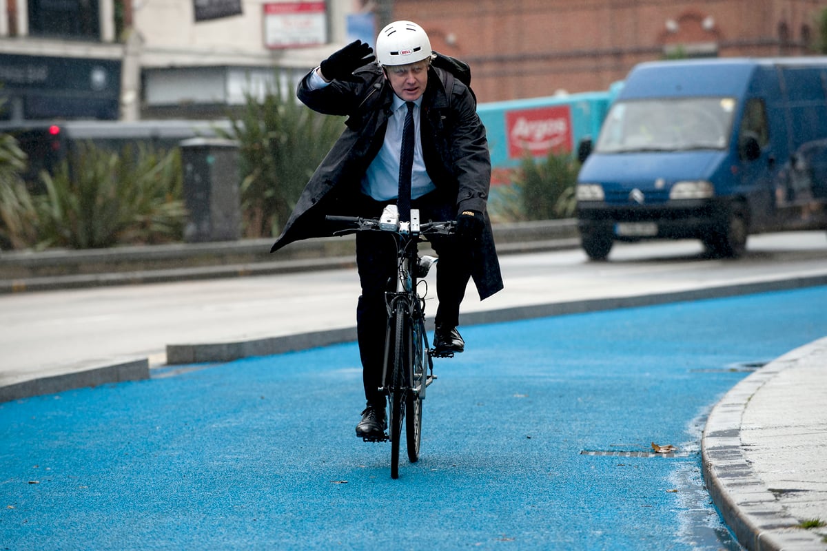 GPs to prescribe cycling as Boris Johnson unveils obesity crackdown to help overweight Britons tackle coronavirus | London Evening Standard