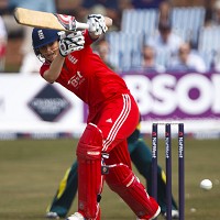 Edwards leads England to Ashes win