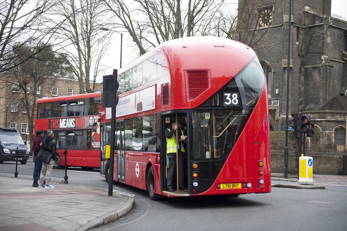 End of an era for London Routemaster buses as 'hop-on-hop-off' service stopped | London Evening Standard