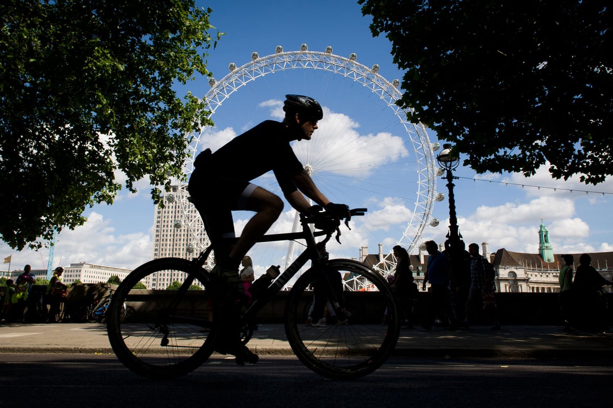 Halfords shares crash as boss warns on plunging cycle sales | London Evening Standard