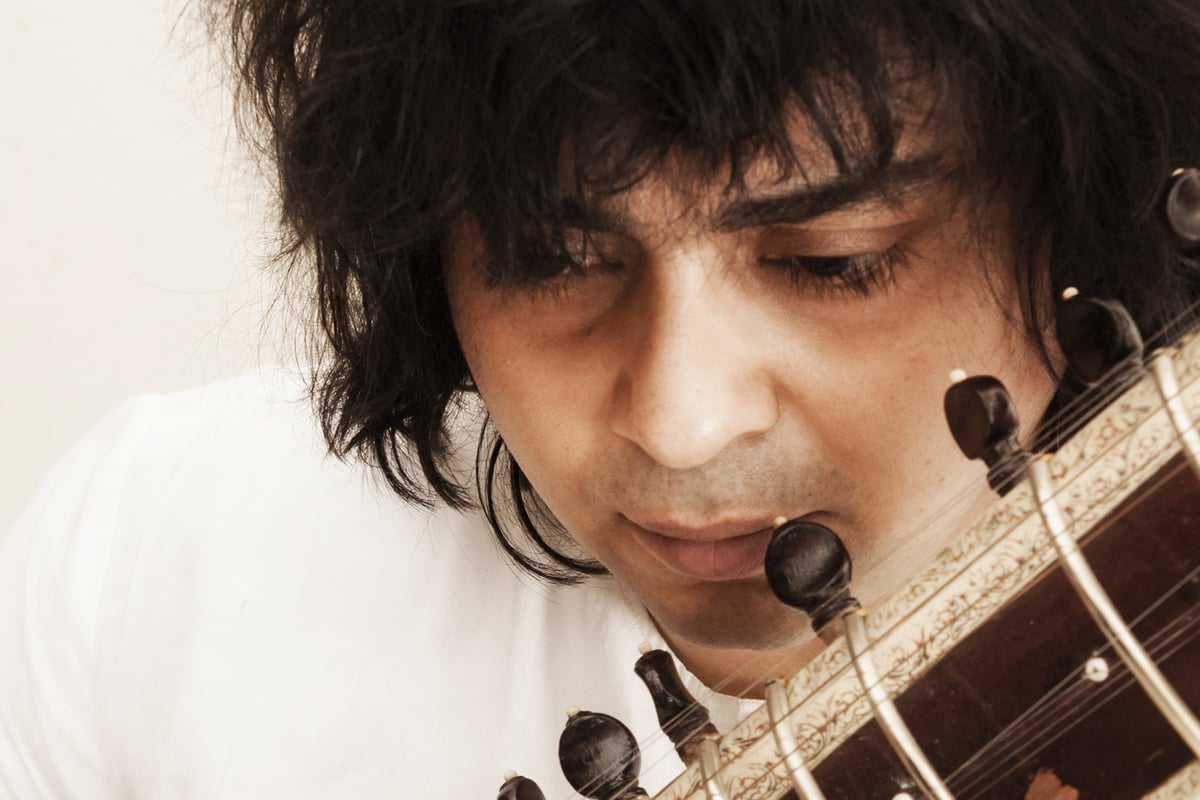 Niladri Kumar and Shashank Subramanyam, Queen Elizabeth Hall - music review: 'you rarely hear music as thrilling as this' | London Evening Standard