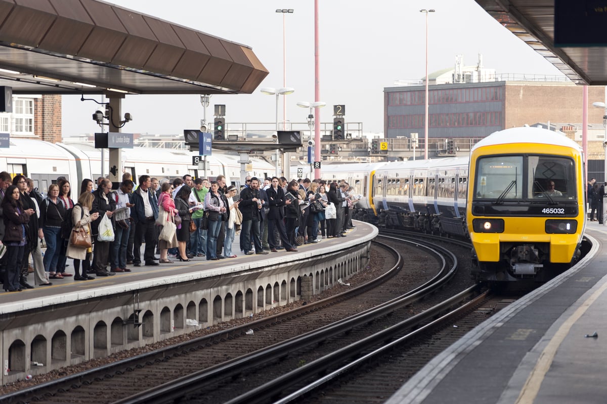 Commuters try to save boy, three, who died after 'cardiac arrest' at London Bridge station | London Evening Standard