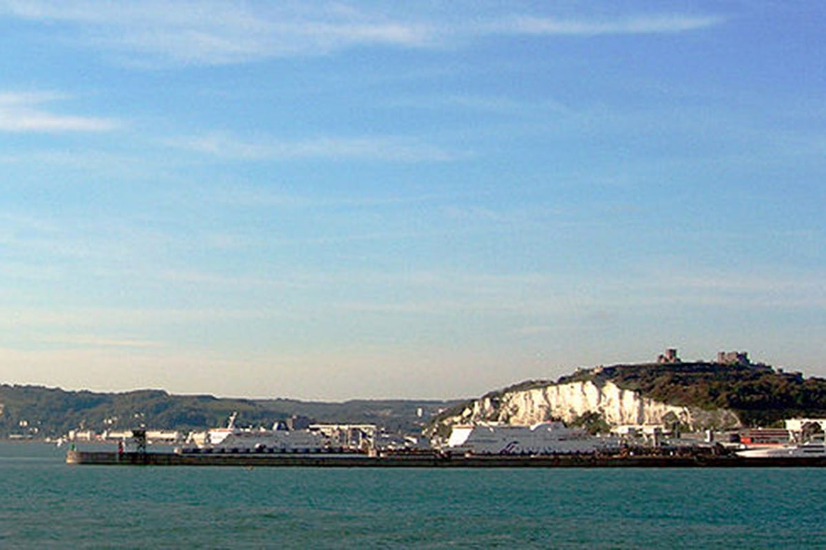 Police given more time to question six people arrested in Dover on suspicion of Syria-related terror offences | London Evening Standard