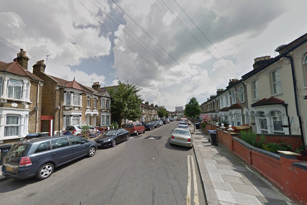Seven people - including a toddler - leap to safety from suspicious blaze in Edmonton | London Evening Standard