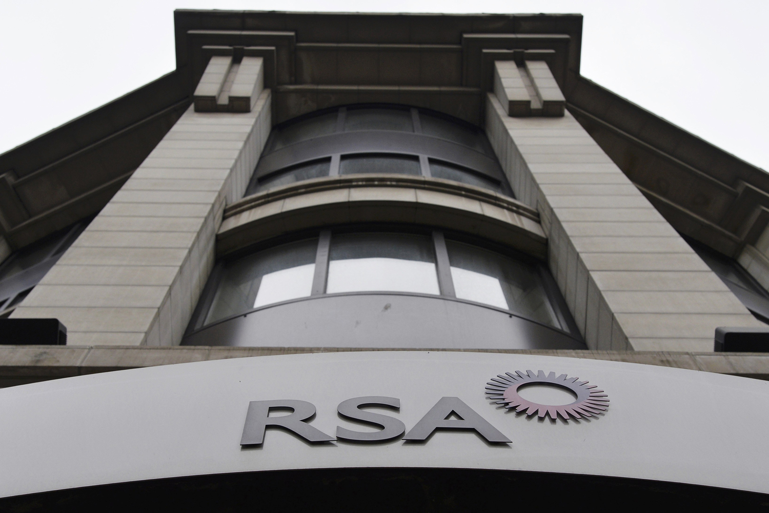 Market Report: More Than good news on dividend for RSA shareholders?
