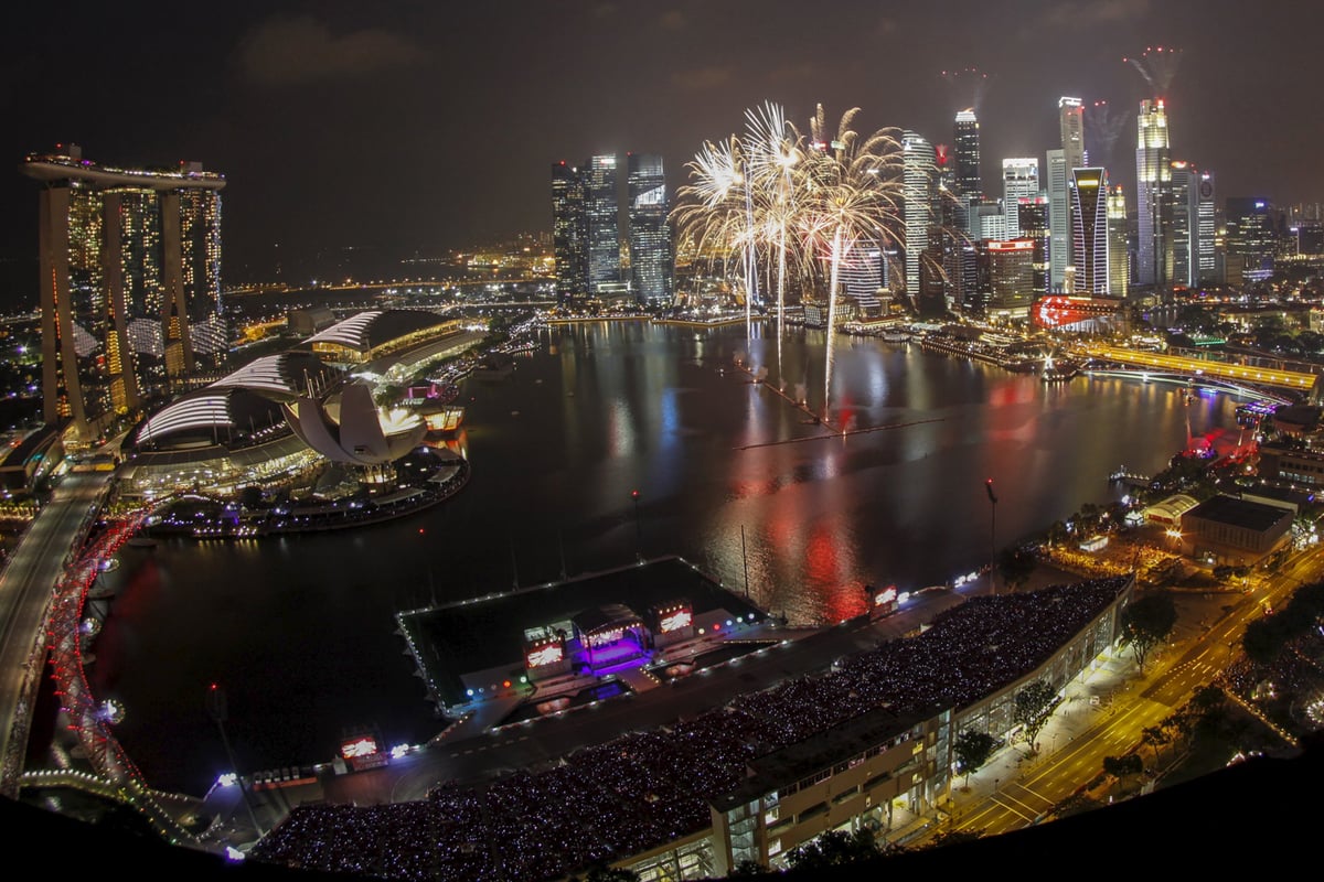 Singapore holds huge celebration to mark 50 years since independence | London Evening Standard